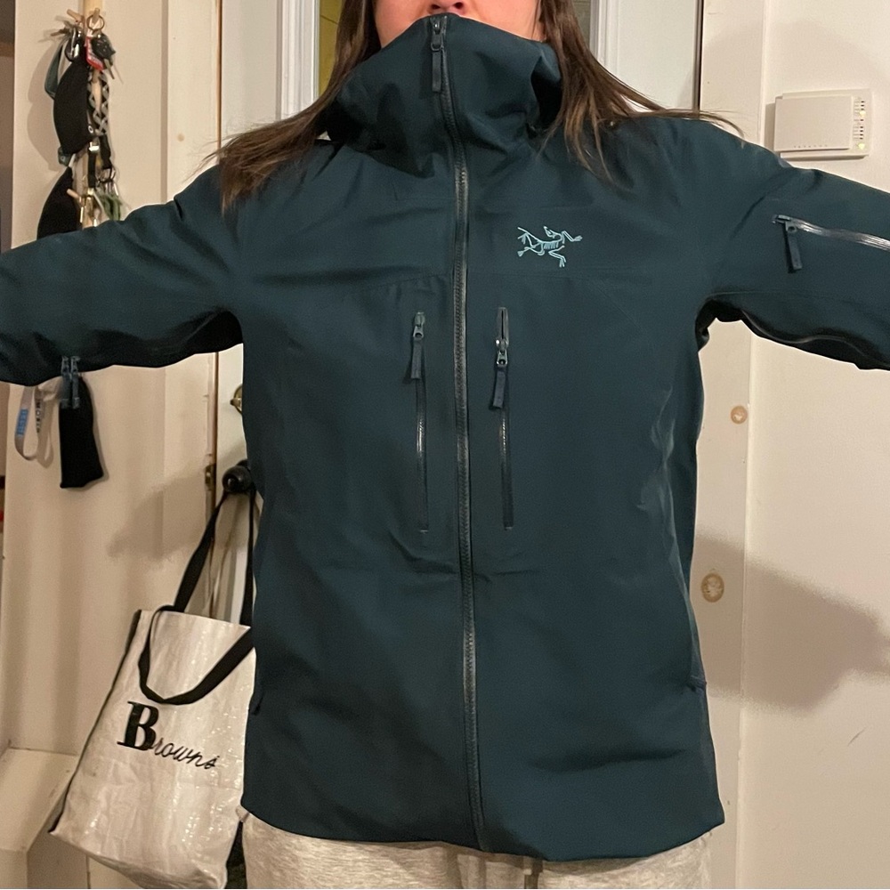Arc'teryx Women's Blue/green Rush GTX Hard Shell 2022 - Large Size
